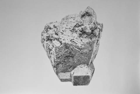 Mineral 7, 2023